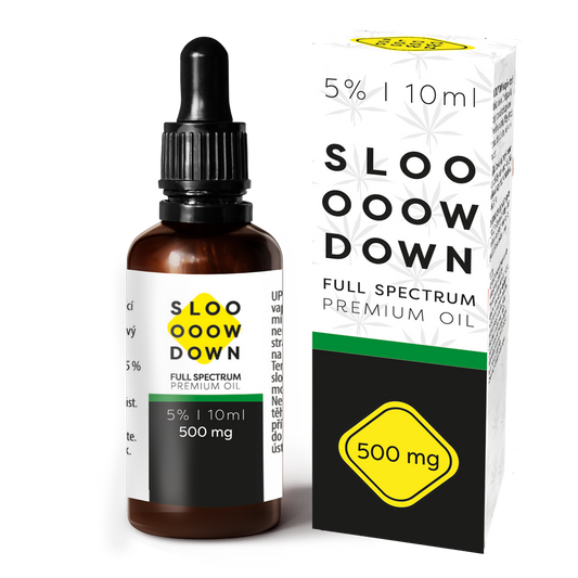 Slowdown Premium Oil 5% 10ml bottle labeled full-spectrum plant extract EU organic pesticide-free GMO-free